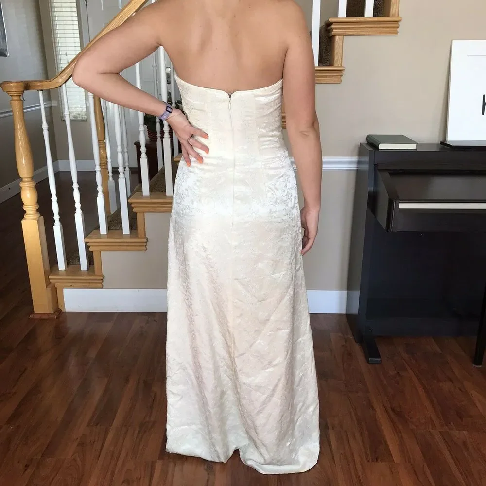 Jessica Mcclintock Strapless formal dres - Picture 3 of 6